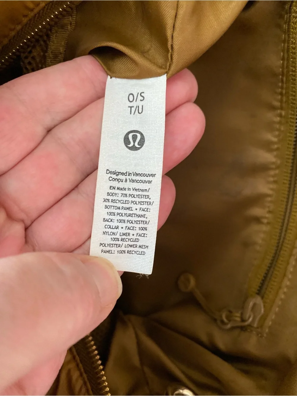 Lululemon Athletica quilted Grid burnt caramel Sherpa crossbody/shoulder bar